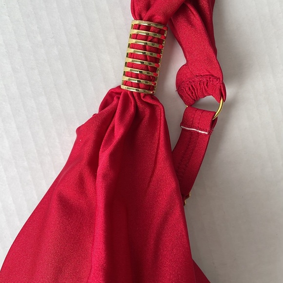 One Piece Bathing Suit. - Picture 4 of 7